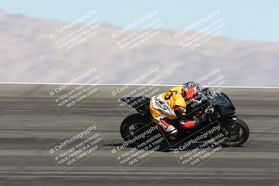 media/May-10-2025-Race Pace (Sat) [[db32fef2da]]/Vested/3-Bowl Set 1 (9am)/